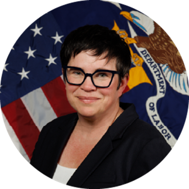 Oficialii Casei Albe apără concedierea şefei Biroului pentru Statistică a Muncii, după ce aceasta a prezentat rezultate nefavorabile lui Trump, în timp ce criticii cer Congresului să investigheze şi avertizează asupra erodării încrederii