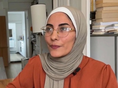 O studentă din Fâşia Gaza, Nour Attaalah, acuzată de postări antisemite, expulzată din Franţa în Qatar