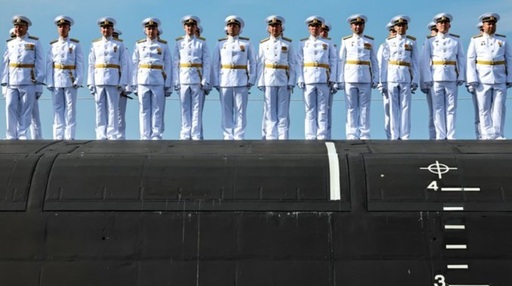 Ucraina piratează submarinul nuclear rus de ultimă generaţie Kniaz Pojarski, lansat de Putin la sfârşitul lui iulie, şi fură date clasificate care dezvăluie potenţiale vulnerabilităţi şi ameninţă poziţia strategică a Kremlinului în Arctica