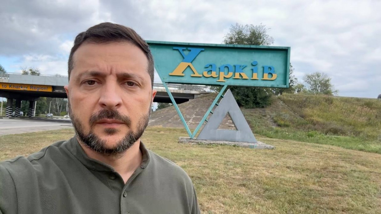 Zelenski a vizitat o zonă din apropierea frontului şi afirmă că mercenari din China, Pakistan şi alte ţări luptă pentru Rusia