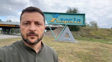 Zelenski a vizitat o zonă din apropierea frontului şi afirmă că mercenari din China, Pakistan şi alte ţări luptă pentru Rusia