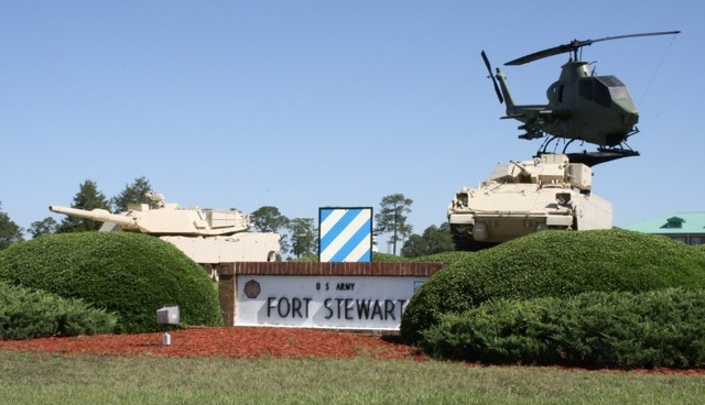 Suspectul atacului armat de la baza militară americană Fort Stewart este un sergent care a fost arestat