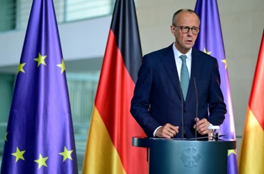 Germania îşi schimbă poziţia şi suspendă exporturile de armament pe care Israelul le poate folosi în Războiul din Fâşia Gaza. De la 7 octombrie 2023 şi până în mai, ea a exportat în Israel armament în valoare de aproape o jumătate de miliard de euro