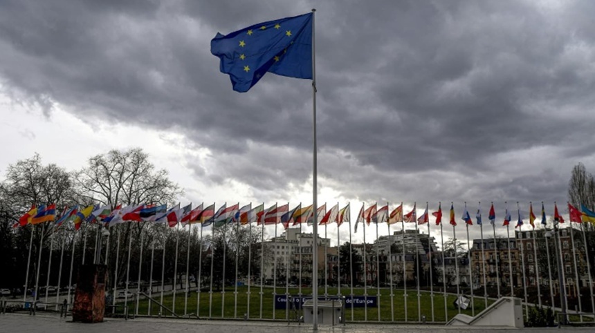 Consiliul Europei cere statelor membre să nu vândă armament Israelului care poate fi folosit în încălcarea drepturilor omului şi dreptului internaţional umanitar în Războiul din Fâşia Gaza