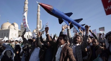 Israelul anunţă interceptarea unei rachete din Yemen