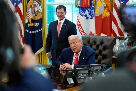 Trump apreciază, înaintea summitului din Alaska, că Putin şi Zelenski ”sunt pregătiţi de pace”