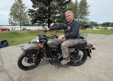 Un bărbat din Alaska a primit cadou de la Putin o motocicletă nouă