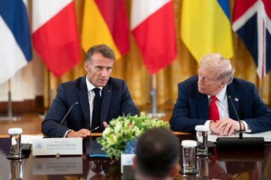 Macron: Orice discuţii între Vladimir Putin şi Volodimir Zelenski ar trebui să aibă loc mai întâi într-un format bilateral, înainte de o întâlnire trilaterală cu preşedintele american Donald Trump