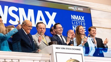 Postul american pro-Trump Newsmax plăteşte despăgubiri de 67 mil. $ gigantului maşinilor de vot electronic Dominion Voting Systems, care l-a dat în judecată pentru că a difuzat acuzaţii mincinoase de fraudă electorală în urma alegerilor prezidenţiale americane din 2020