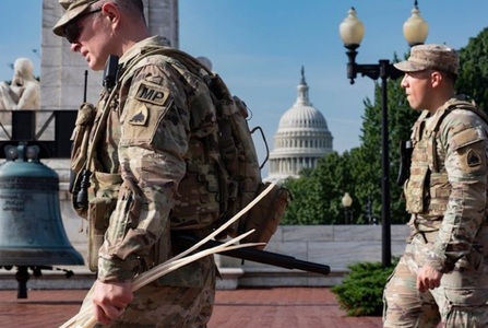 Statele Mississippi, Ohio, West Virginia şi South Carolina, controlate de republicani, anunţă desfăşurarea a câte aproximativ 200 de membri ai Gărzilor lor Civile la Washington, cu care Donald Trump vrea să ”cureţe” gangurile