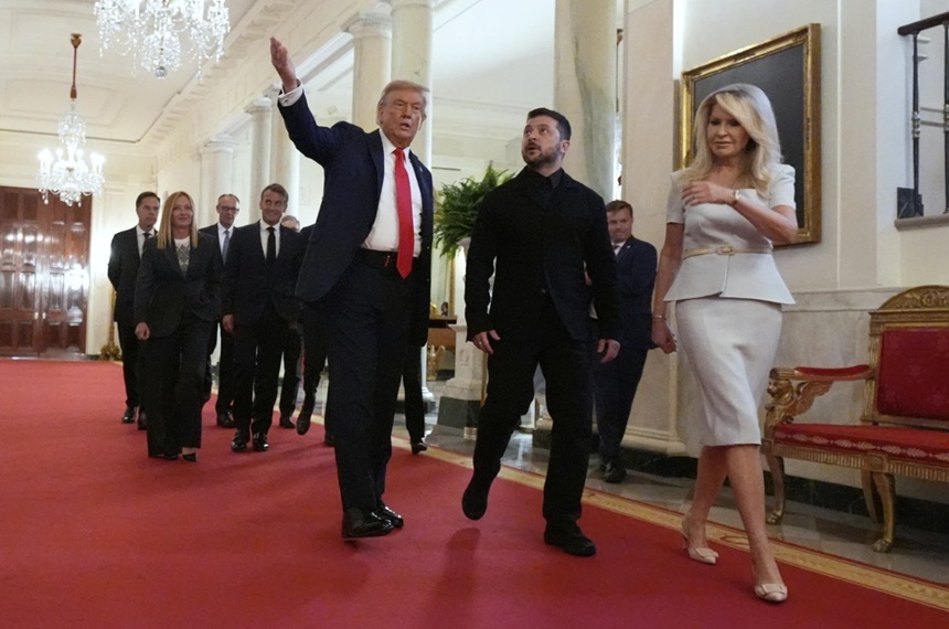 ”Ucraina n-ar fi trebuit să ceară să adere la NATO”, declară Trump la Fox News după întâlnirea cu Zelenski şi unii europeni. Dă asigurări că nu a vorbit cu Putin în faţa europenilor / Am considerat totdeauna Ucraina o zonă-tampon între Rusia şi Europa