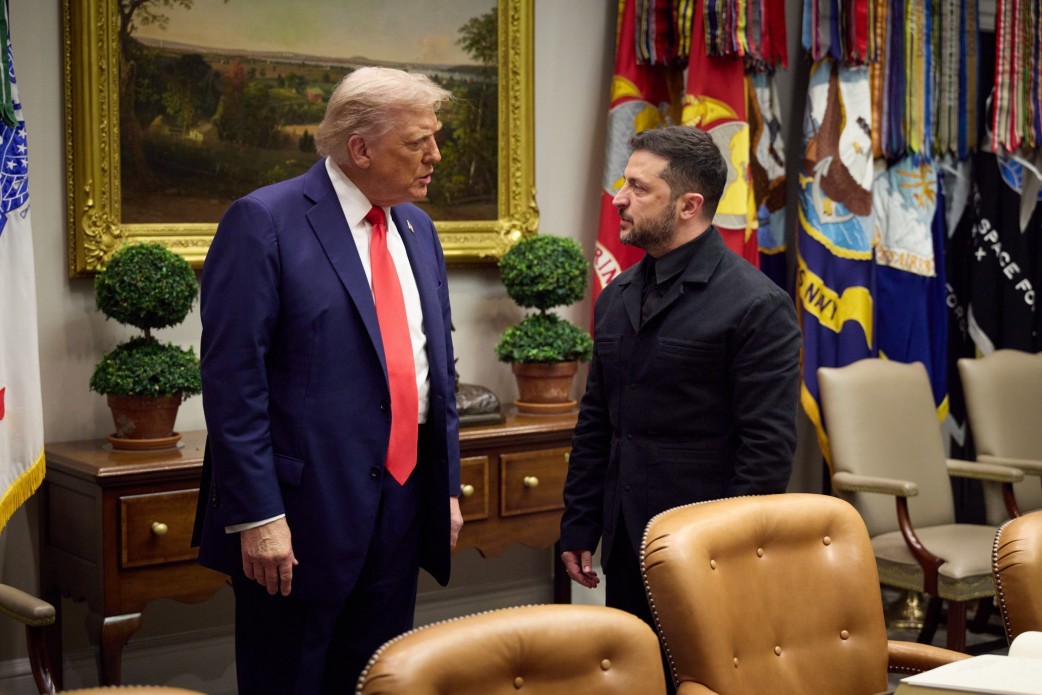 Trump spune că Putin e „obosit” de război, dar admite că s-ar putea să nu vrea să încheie un acord de pace cu Ucraina. El sugerează un posibil sprijin aerian american ca garanţie de securitate