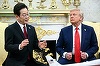 Trump ameninţă China, într-o întâlnire în Biroul Oval cu preşedintele sud-coreean Lee Jae Myung, cu taxe vamale de 200%, dacă nu accelerează exporturile de magneţi şi pământuri rare. ”Nu vreau să joc aceste cărţi, pentru că dacă aş face-o aş distruge Chin