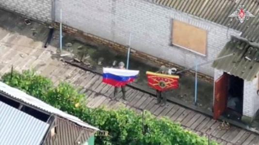 Kievul recunoaşte pentru prima oară că trupe ruse au pătruns în regiunea ucraineană Dnipropetrovsk, care nu se află între cele cinci regiuni a căror anexare a fost revendicată de Kremlin