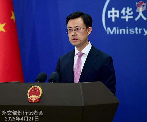 China refuză să se alăture unor negocieri trilaterale, cu SUA şi Rusia, pentru dezarmare nucleară
