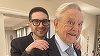 Trump cere ca miliardarul filantrop George Soros, o ţintă a ultraconservatorilor şi complotiştilor, şi fiul acestuia Alexander Soros să fie daţi în judecată în baza Legii RICO pentru că au susţinut manifestaţii violente în SUA