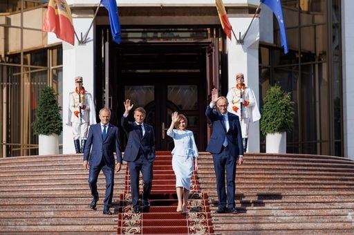 Macron, Merz şi Tusk îşi afişează, la Chişinău, ”susţinerea hotărâtă” a R.Moldova împotriva Rusiei