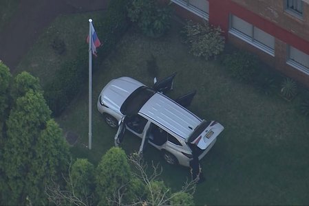 Australia: Un bărbat a fost arestat după ce forţat cu maşina poarta consulatului rus din Sydney