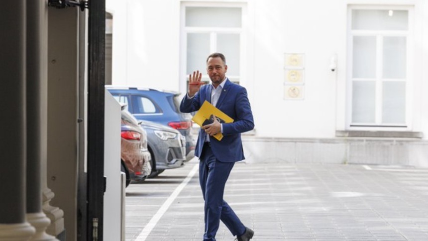 Belgia urmează să recunoască Palestina la Adunarea Generală a ONU şi impune 12 sancţiuni Israelului. Decizia recunoaşterii va fi oficializată atunci când ”ultimul ostatic va fi eliberat, iar Hamasul nu va mai gestiona în vreun fel Palestina”, anunţă şeful