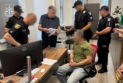 Bărbatul acuzat de uciderea lui Parubî mărturiseşte crima şi spune că este vorba despre o ”răzbunare personală pe autorităţile ucrainene”, după uciderea fiului său pe front. El neagă orice legături cu Rusia