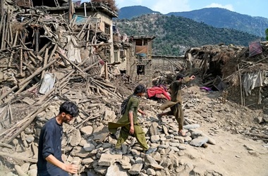 Nou cutremur de suprafaţă în Afganistan, de magnitudinea 5,2, în zona cutremurului din noaptea de duminică spre luni