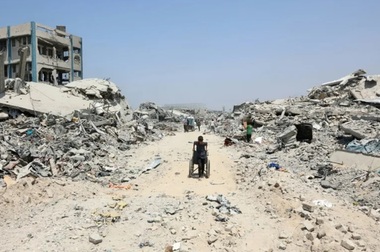 Statul francez, dat în judecată de către jurişti care-l acuză de faptul că şi-a încălcat obligaţia de a preveni un genocid al Israelului în Războiul din Fâşia Gaza