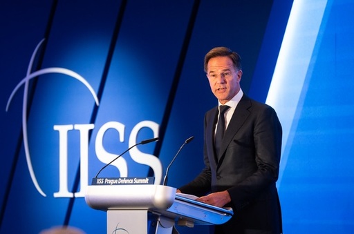 Rusia nu este cea care ”decide”, replică Rutte, la Praga, după ce Moscova anunţă că refuză să discute despre vreo ”intervenţie străină” în Ucraina