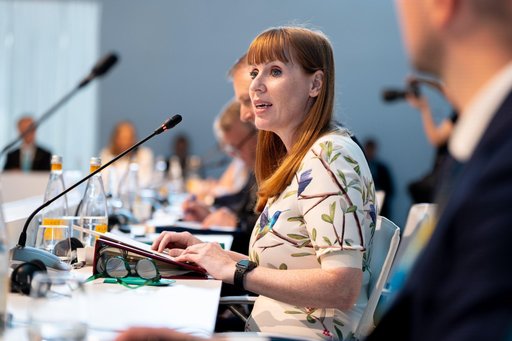 Vicepremierul britanic Angela Rayner, implicată într-un scandal fiscal, şi-a dat demisia, într-o nouă lovitură pentru premierul Starmer 