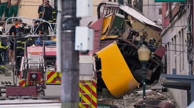 Accidentul de funicular de la Lisabona. Anunţarea primelor elemente ale anchetei a fost amânată pentru sâmbătă