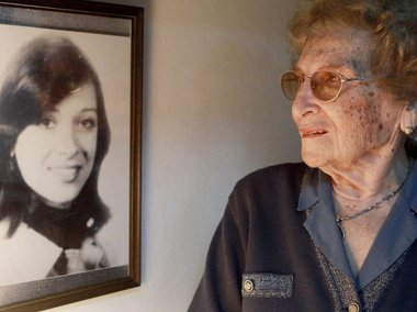 Argentina: Rosa Roisinblit, figură emblematică a organizaţiei Bunicile din Plaza de Mayo, a murit la 106 ani