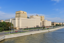 Armata rusă susţine că nu are intenţia de a lovi Polonia şi se oferă să aibă „consultări” cu Varşovia pe această temă