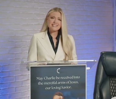 Discurs emoţionant al văduvei lui Charlie Kirik: Mişcarea pe care a construit-o soţul meu nu va muri