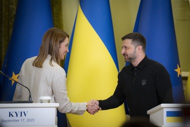 Primele livrări de arme SUA pentru Ucraina din cadrul noului mecanism includ rachete de apărare aeriană, anunţă Zelenski