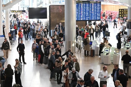 Rusia nu este implicată în survolarea cu drone a Copenhagăi, anunţă Kremlinul. ”De fiecare dată auzim acuzaţii fără fundament”