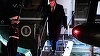 Un bărbat arestat, inculpat după ce îndreaptă un laser către Marine One, în timp ce Trump se afla în elicopter, la o plecare de la Casa Albă
