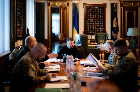 UPDATE - Zelenski acuză Ungaria de survolarea Ucrainei cu drone de spionaj, pe fondul unor tensiuni preexistente / Reacţia Budapestei: Zelenski o ia razna