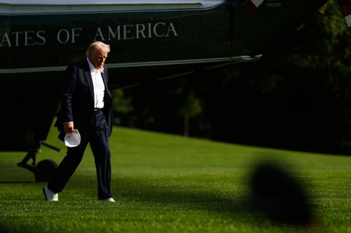 Trump ordonă desfăşurarea armatei la Portland ”devastat de război”, ”împotriva teroriştilor interni”