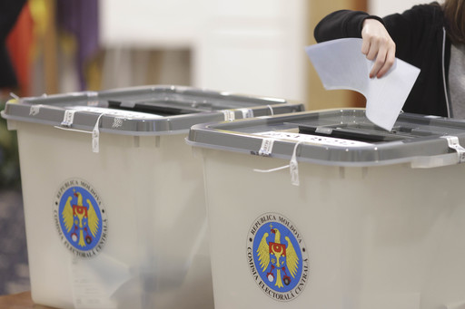 UPDATE: Alegeri în R. Moldova - Aproape toate voturile au fost numărate. PAS conduce detaşat şi obţine majoritatea necesară pentru a guverna singur/ Situaţia în diaspora şi cum s-a votat în România / Surpriza: Partidul „Democraţia Acasă”