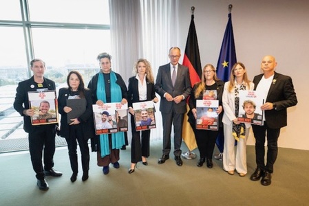 Merz primeşte rude ale ostaticilor germani ai Hamas şi cere eliberarea tuturor ostaticilor. ”Acest plan este cea mai bună şansă de a pune capăt”, Războiului din Fâşia Gaza, salută el