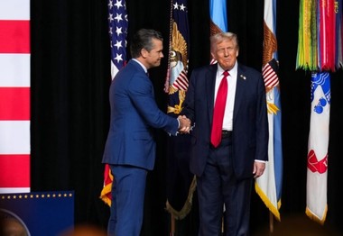 Trump spune că şeful Pentagonului va anunţa „reforme majore” în vânzările de armament ale SUA. Administraţia se gândeşte să facă armata „mai mare”