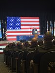 SUA sunt invadate din „interior”, le spune Trump liderilor militari, sugerând ca armata să folosească „oraşele periculoase ca teren de antrenament”