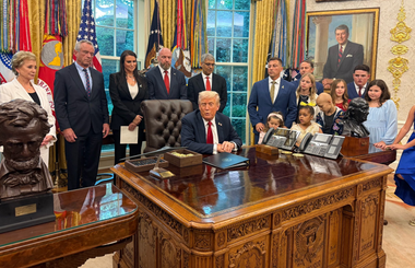 Trump anunţă că se apropie de de un acord cu Harvardul. ”Ei vor plăti 500 de milioane de dolari”