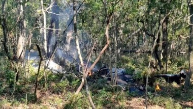 Doi militari morţi în Italia, în urma prăbuşirii unui avion militar de antrenament la staţiunea balneară Sabaudia