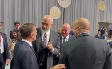 Liderii europeni au râs de confuzia făcută de Trump între Armenia şi Albania - VIDEO