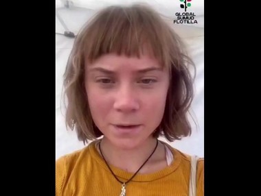 Proteste şi tensiuni diplomatice la nivel mondial, după ce aproape toate ambarcaţiunile flotilei pentru Gaza au fost oprite de armata israeliană. Într-un videoclip preînregistrat, activista Greta Thunberg spune că a fost răpită de forţele israeliene