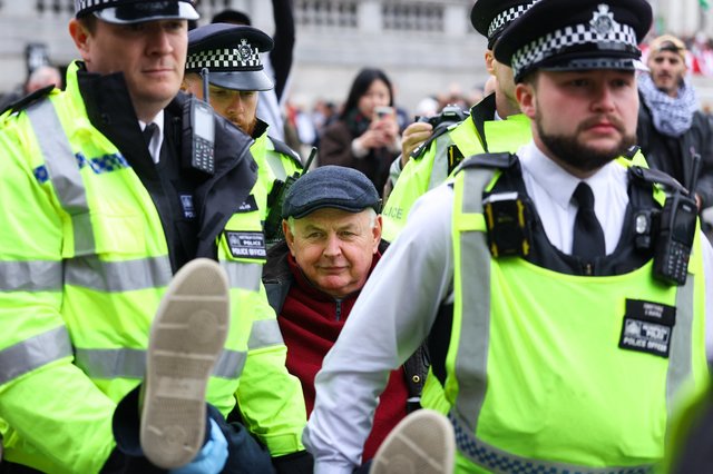 Londra: Peste 400 de persoane arestate la protestele Palestine Action