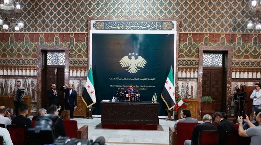 Femeile şi minorităţile, aproape absente în primul Parlament din era post-Assad. Doar 4% dintre parlamentari sunt femei, creştinii obţin două mandate. Singurul candidat evreu nu a fost ales. Ahmad al-Sharaa urmează să numească o treime dintre deputaţi