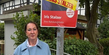 O politiciană recent aleasă primar al unui oraş din vestul Germaniei a fost înjunghiată şi viaţa îi este în pericol