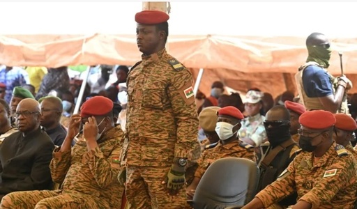 Trei conducători europeni, doi francezi şi un ceh, ai unui ONG care furnizează analize în domeniul securităţii altor asociaţii umanitare, arestaţi cu privire la spionaj în Burkina Faso
