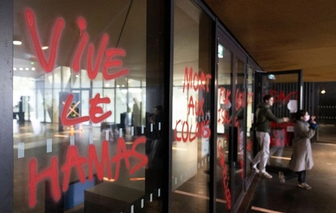 Inscripţii antiisraeliene şi pro-Hamas la Sciences Po Strasbourg. ”Trăiască Hamasul”, ”Moarte coloniştilor”.